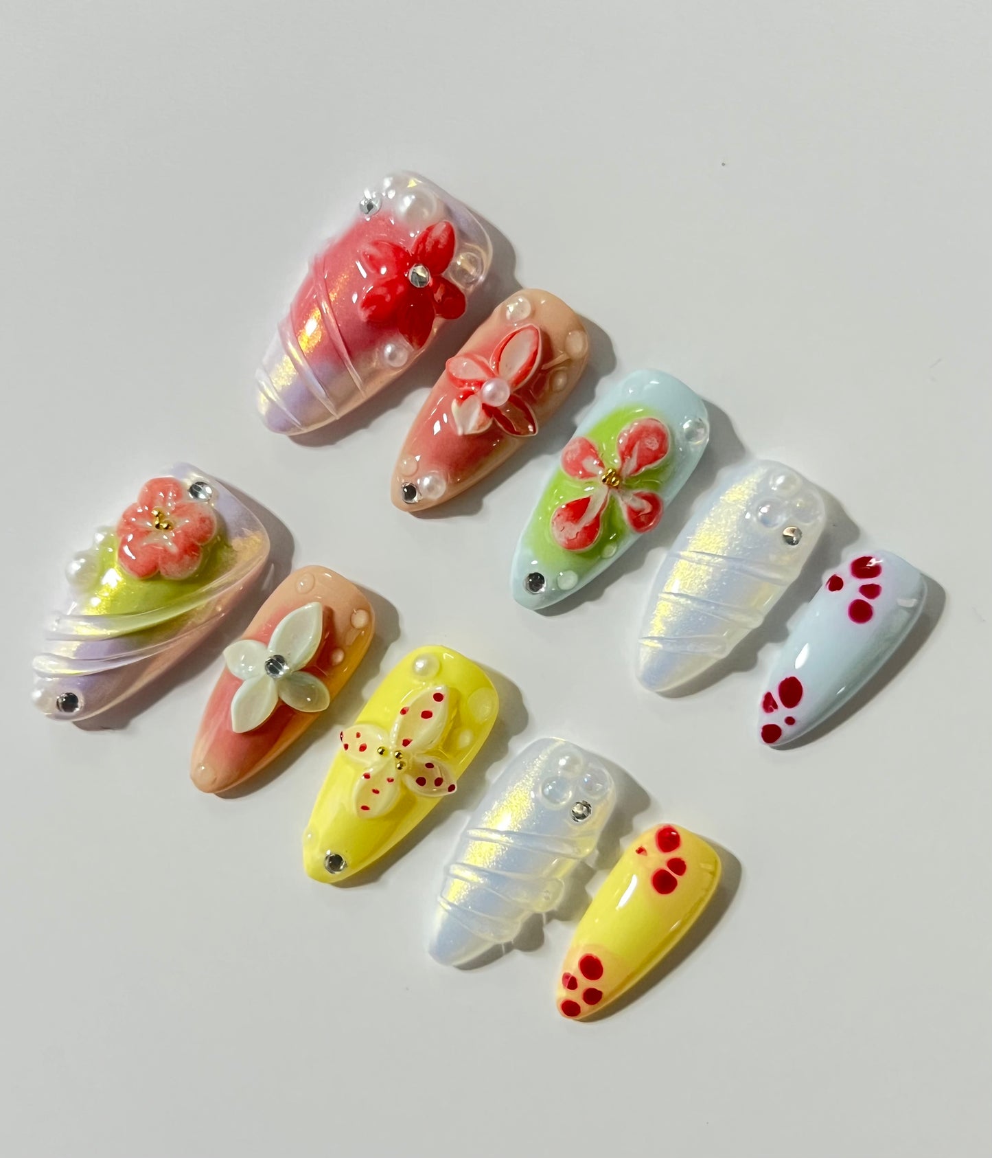 TrendTrap Nail Art Studio: Handcrafted High-End Press-Ons | Multiple Styles to Elevate Your Manicure Game