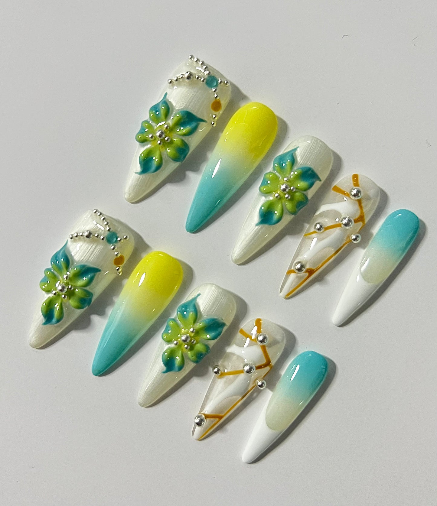 TrendTrap Nail Art Studio: Handcrafted High-End Press-Ons | Multiple Styles to Elevate Your Manicure Game