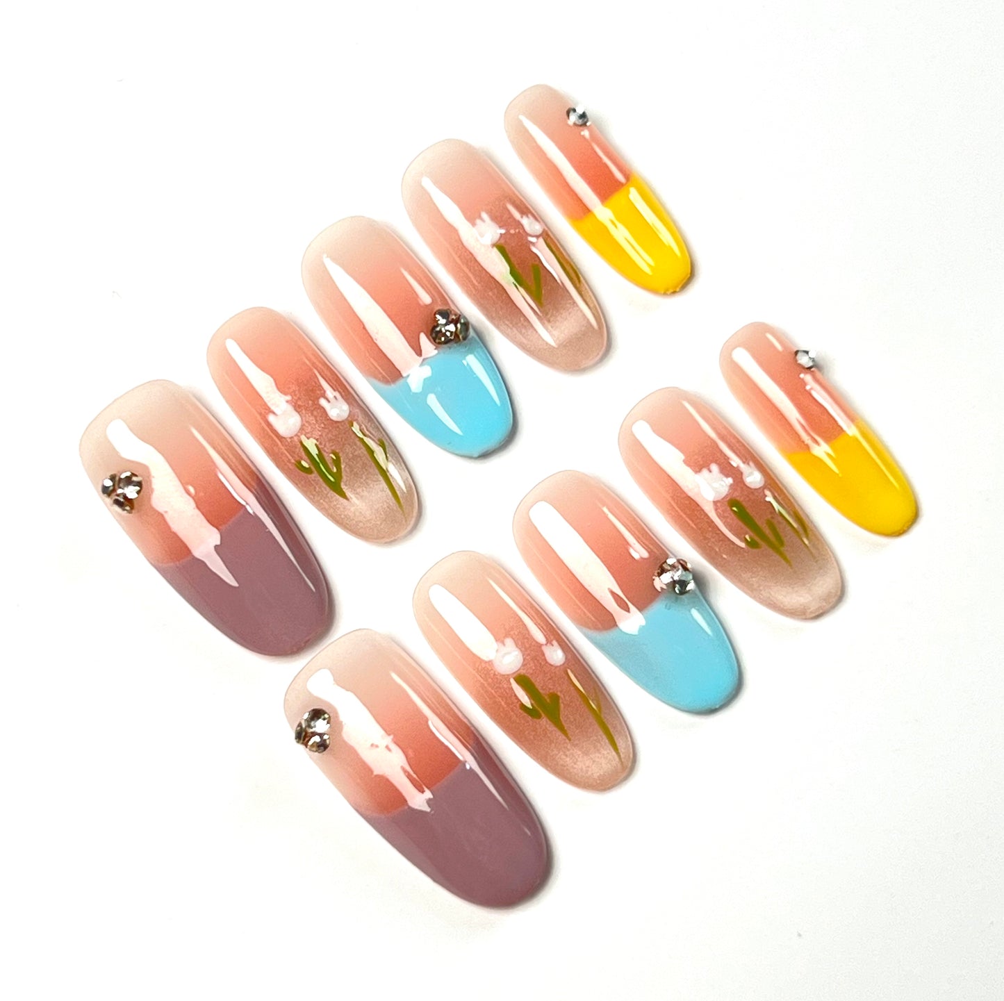 False Nails Set - Multiple Shapes (Coffin, Stiletto, Square) & Styles (Glam, Minimalist, Vintage) for Every Outfit | Reusable Press-On Nails