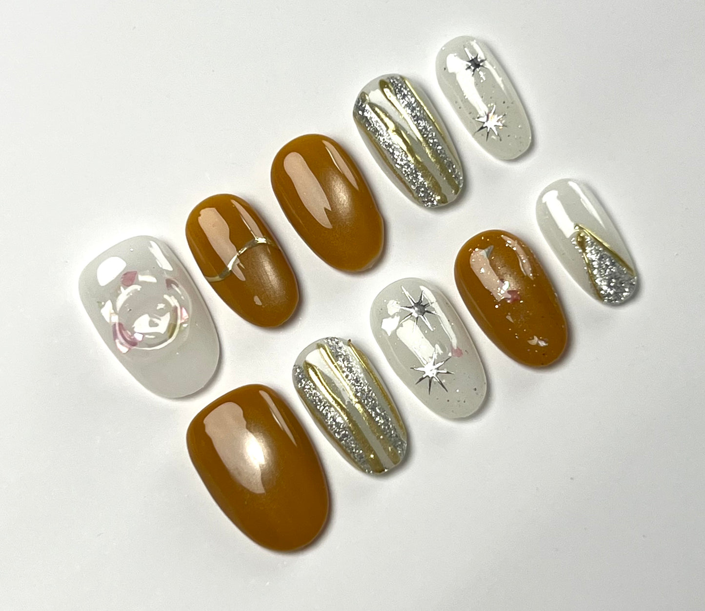 False Nails Set - Multiple Shapes (Coffin, Stiletto, Square) & Styles (Glam, Minimalist, Vintage) for Every Outfit | Reusable Press-On Nails