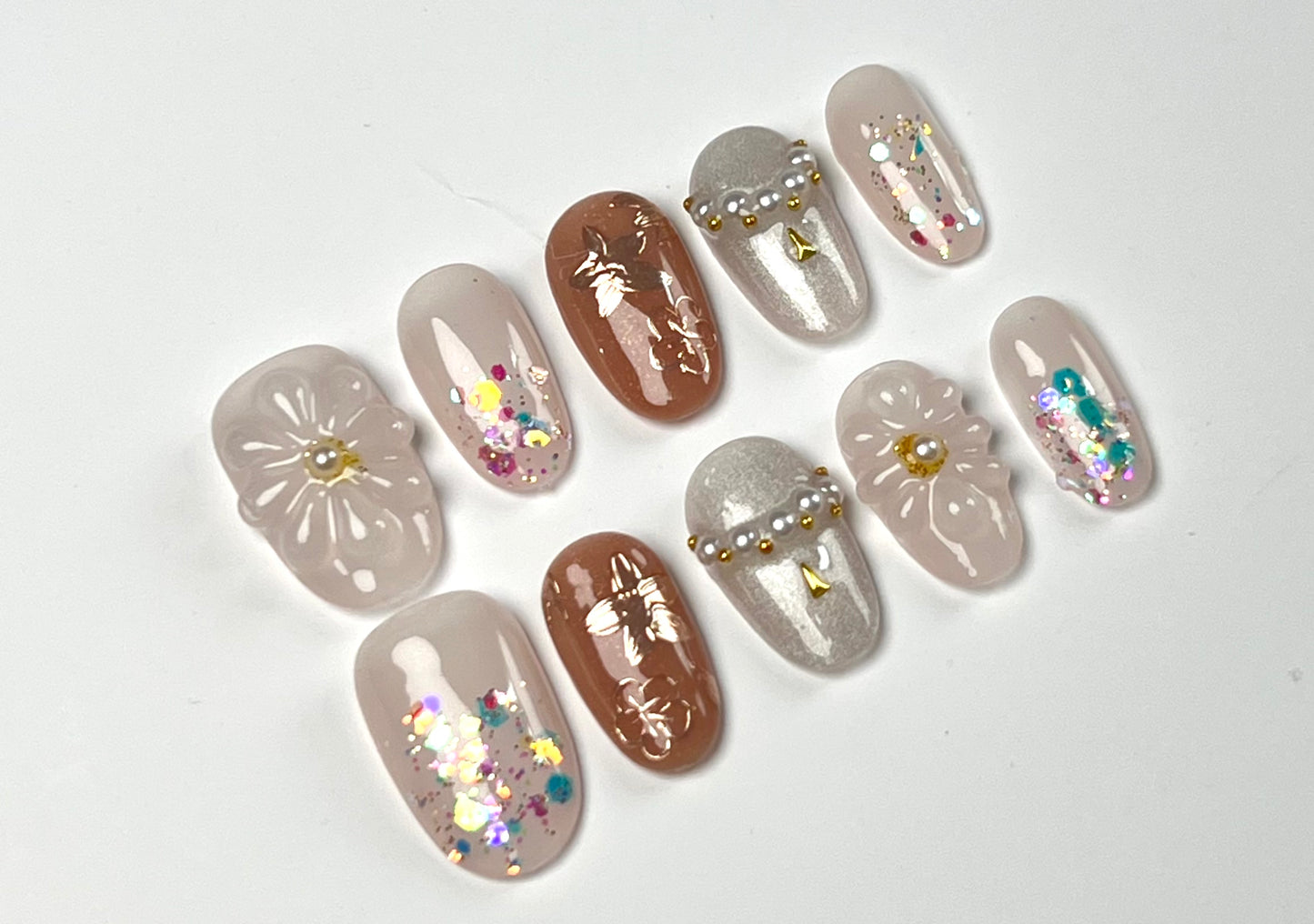 False Nails Set - Multiple Shapes (Coffin, Stiletto, Square) & Styles (Glam, Minimalist, Vintage) for Every Outfit | Reusable Press-On Nails