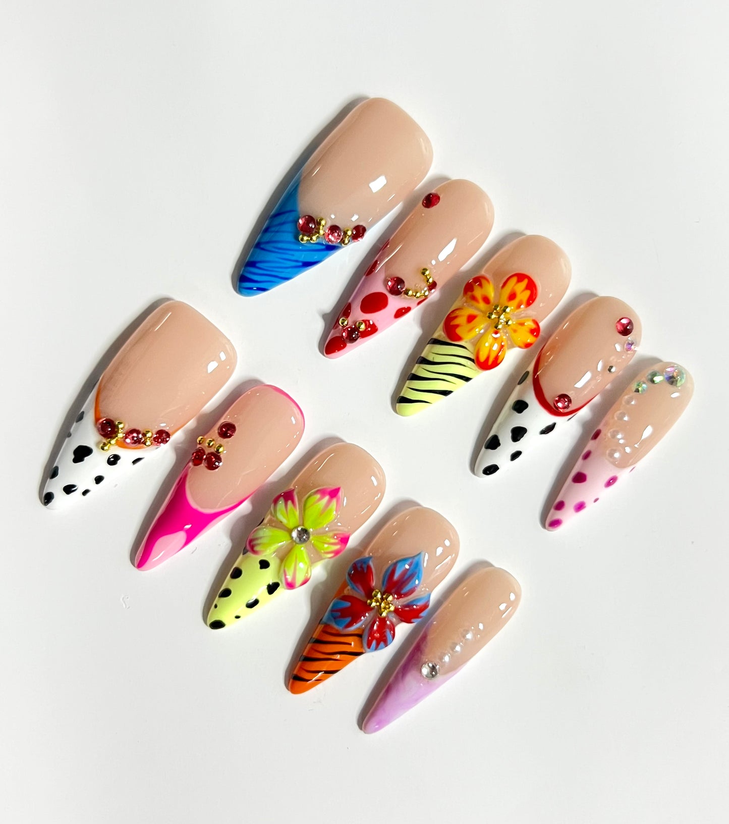 TrendTrap Nail Art Studio: Handcrafted High-End Press-Ons | Multiple Styles to Elevate Your Manicure Game