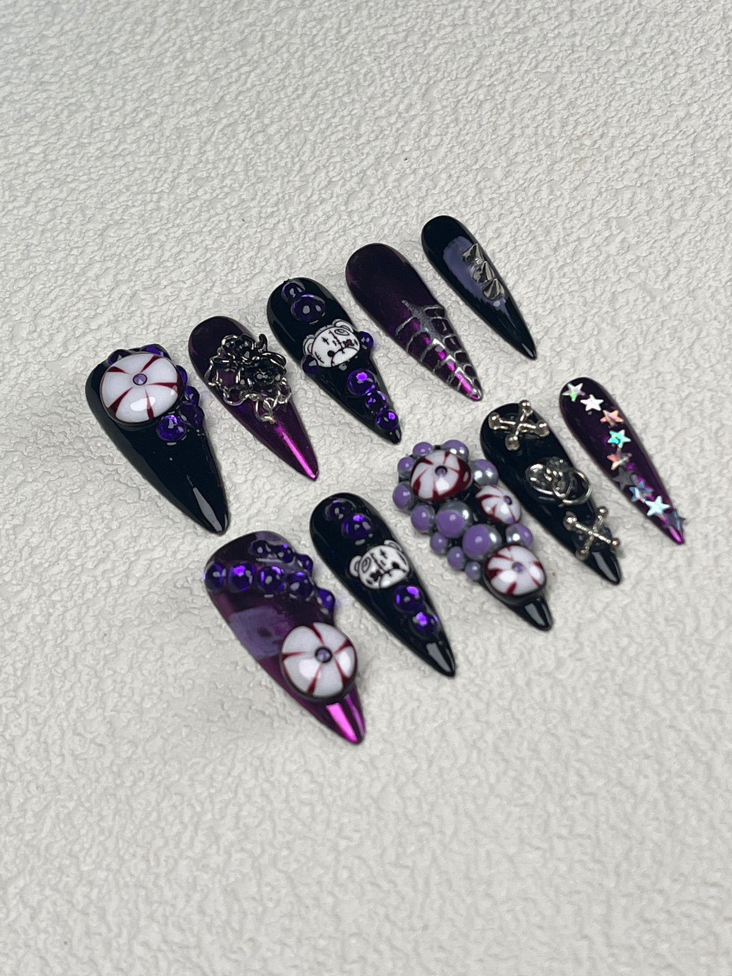 TrendTrap Nail Art Studio: Handcrafted High-End Press-Ons | Multiple Styles to Elevate Your Manicure Game