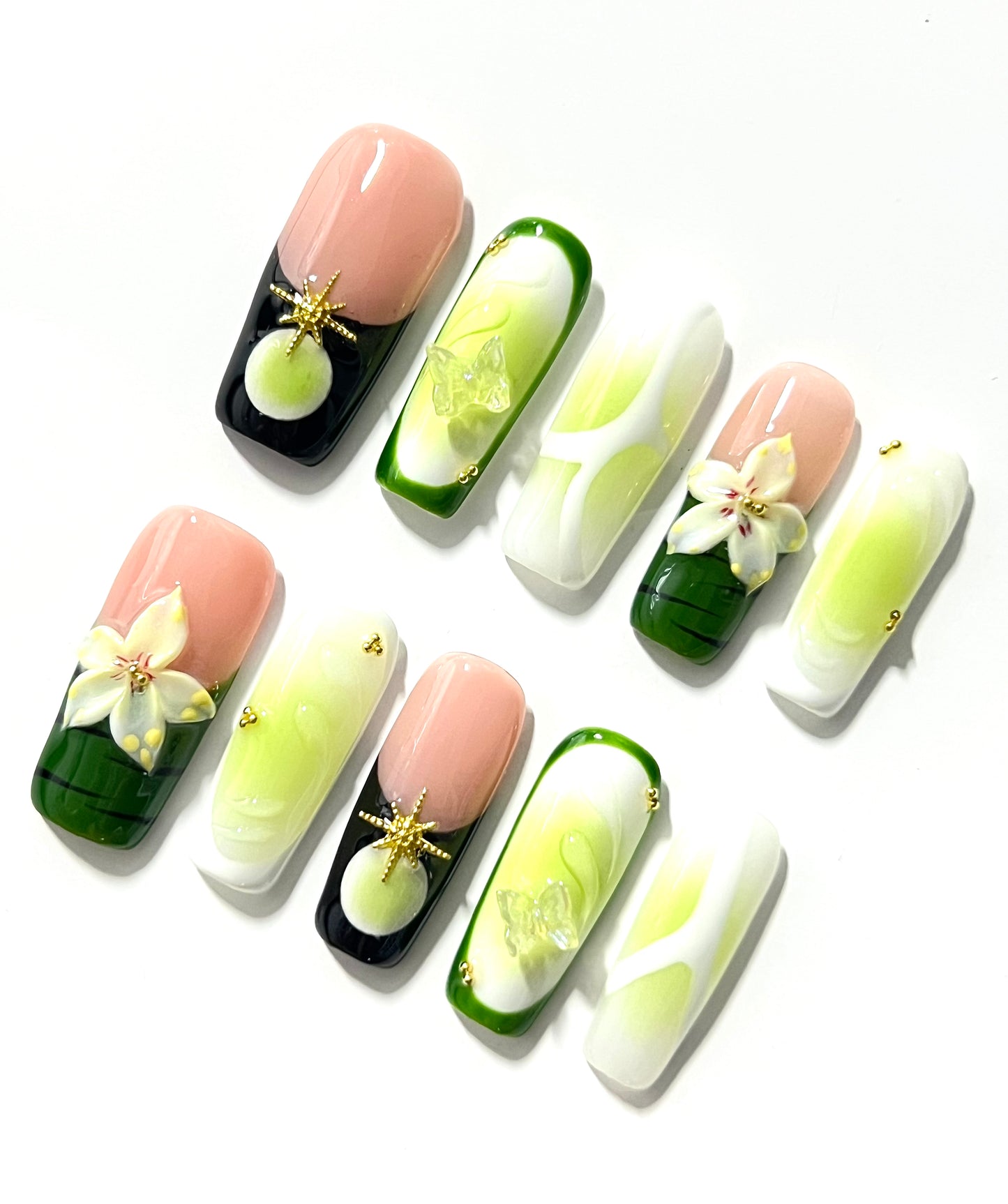 TrendTrap Nail Art Studio: Handcrafted High-End Press-Ons | Multiple Styles to Elevate Your Manicure Game