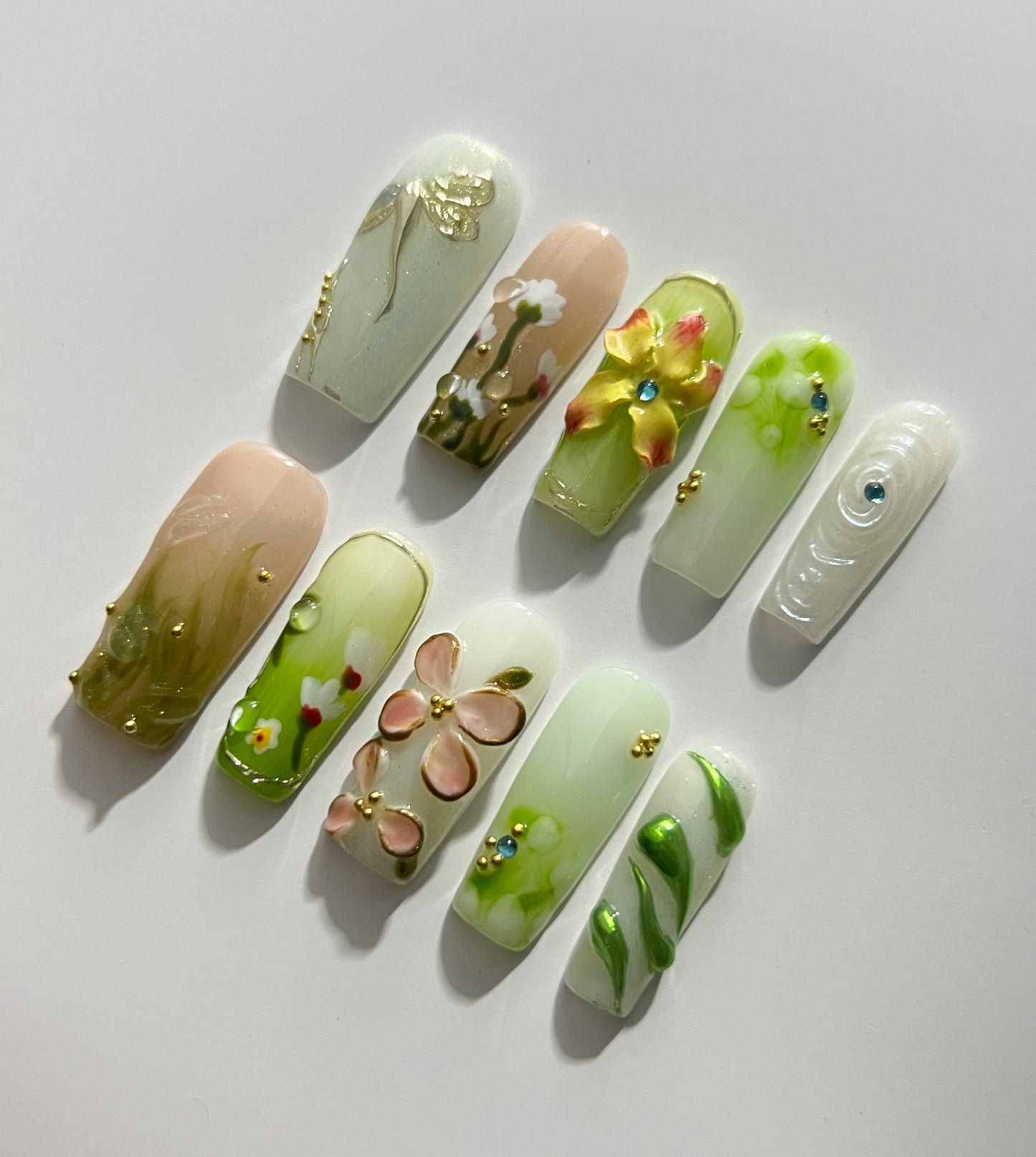 TrendTrap Nail Art Studio: Handcrafted High-End Press-Ons | Multiple Styles to Elevate Your Manicure Game
