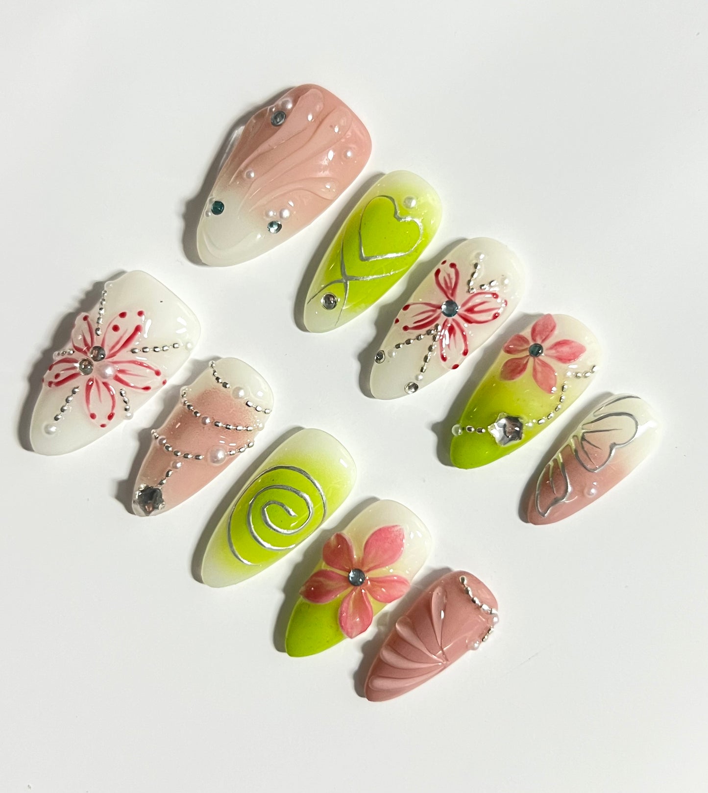 TrendTrap Nail Art Studio: Handcrafted High-End Press-Ons | Multiple Styles to Elevate Your Manicure Game