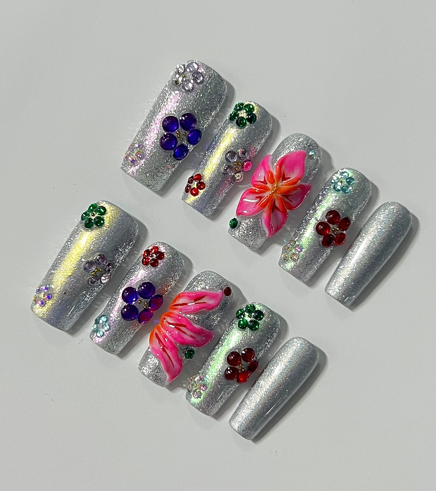 TrendTrap Nail Art Studio: Handcrafted High-End Press-Ons | Multiple Styles to Elevate Your Manicure Game