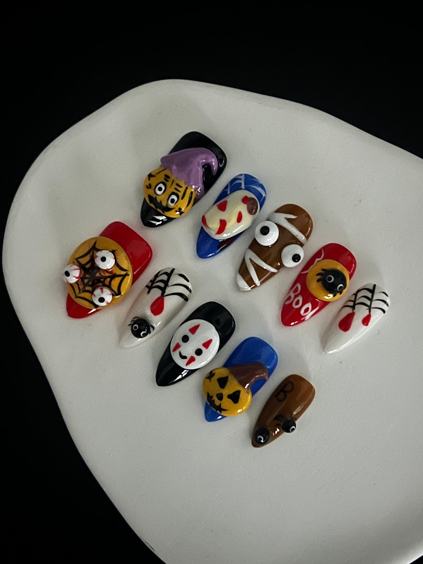 TrendTrap Nail Art Studio: Handcrafted High-End Press-Ons | Multiple Styles to Elevate Your Manicure Game