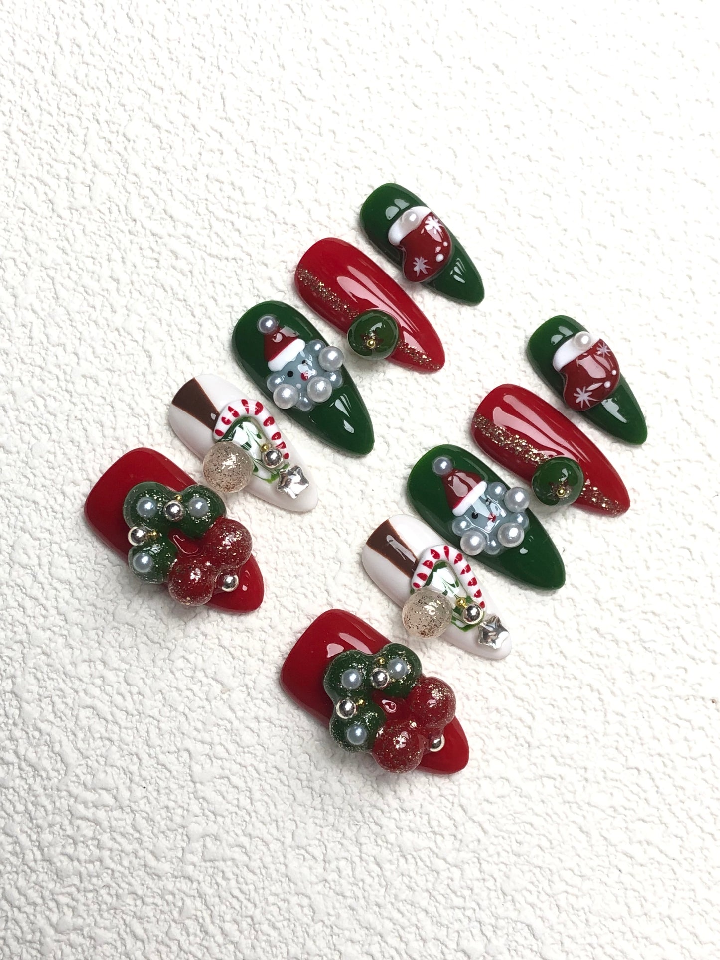 TrendTrap Nail Art Studio: Handcrafted High-End Press-Ons | Multiple Styles to Elevate Your Manicure Game