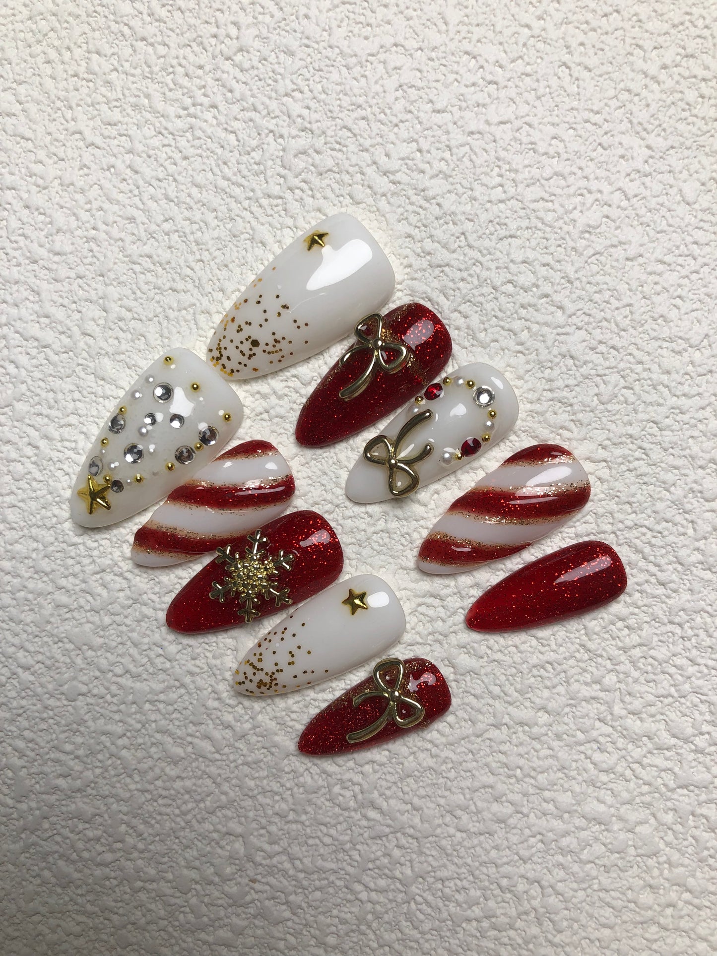 TrendTrap Nail Art Studio: Handcrafted High-End Press-Ons | Multiple Styles to Elevate Your Manicure Game