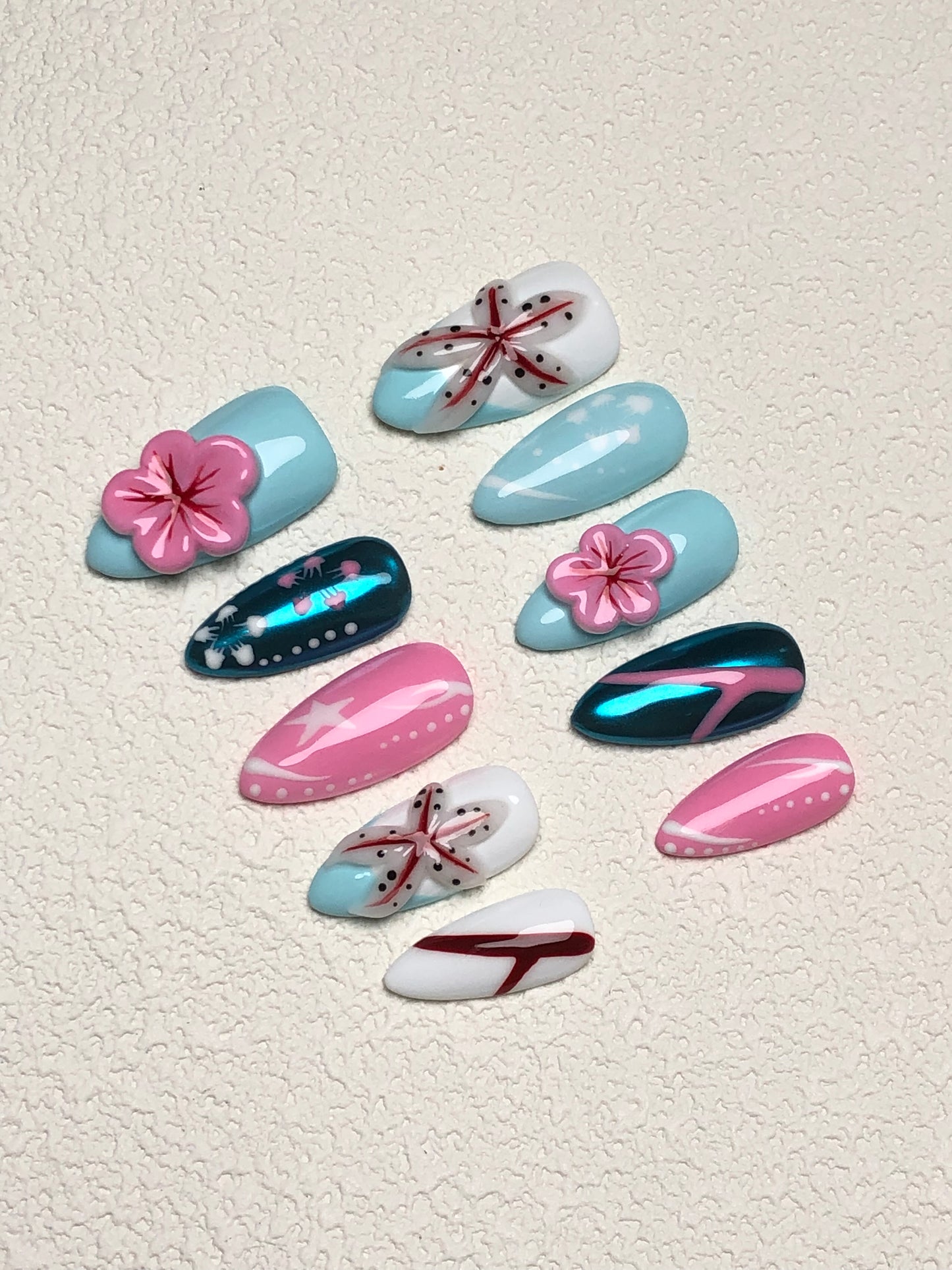 TrendTrap Nail Art Studio: Handcrafted High-End Press-Ons | Multiple Styles to Elevate Your Manicure Game