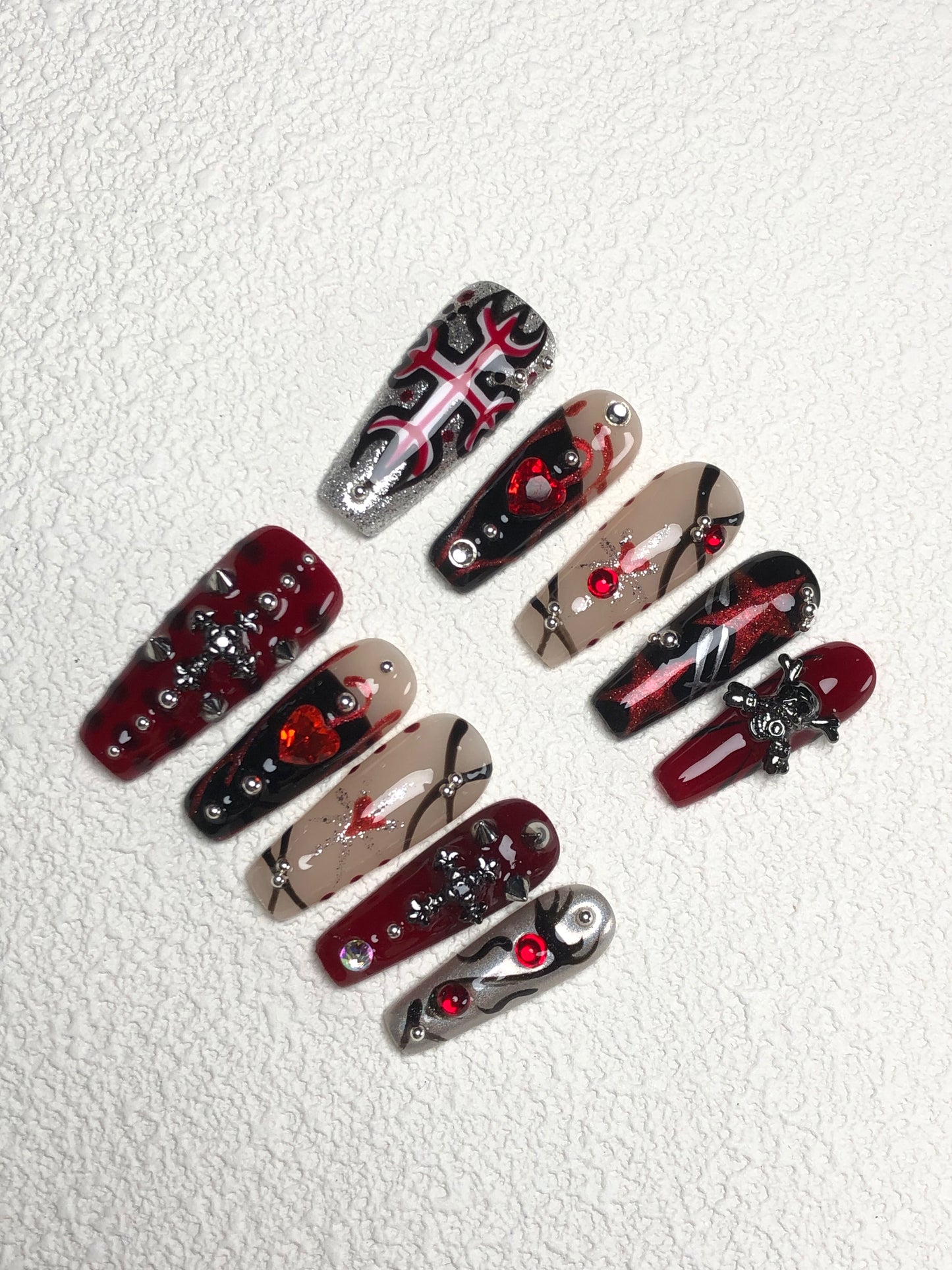 TrendTrap Nail Art Studio: Handcrafted High-End Press-Ons | Multiple Styles to Elevate Your Manicure Game