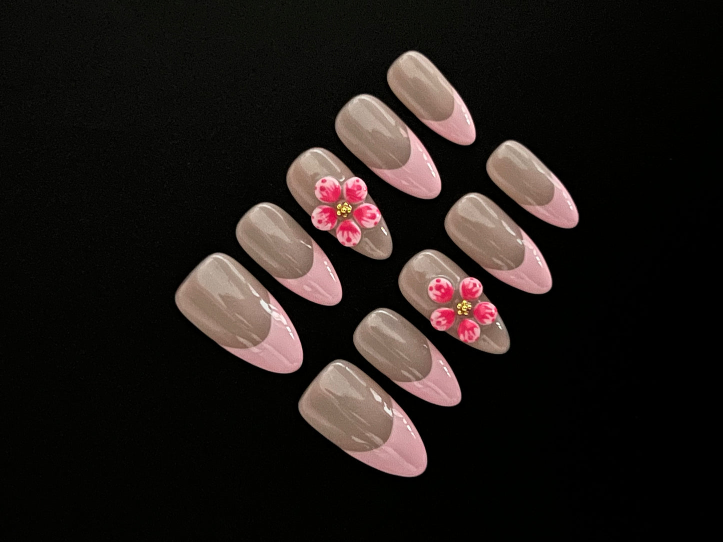 TrendTrap Nail Art Studio: Handcrafted High-End Press-Ons | Multiple Styles to Elevate Your Manicure Game