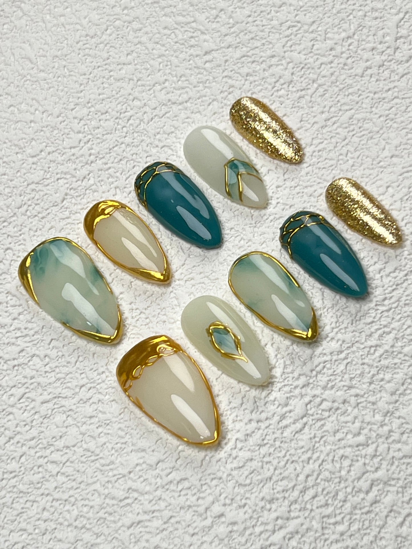 TrendTrap Nail Art Studio: Handcrafted High-End Press-Ons | Multiple Styles to Elevate Your Manicure Game