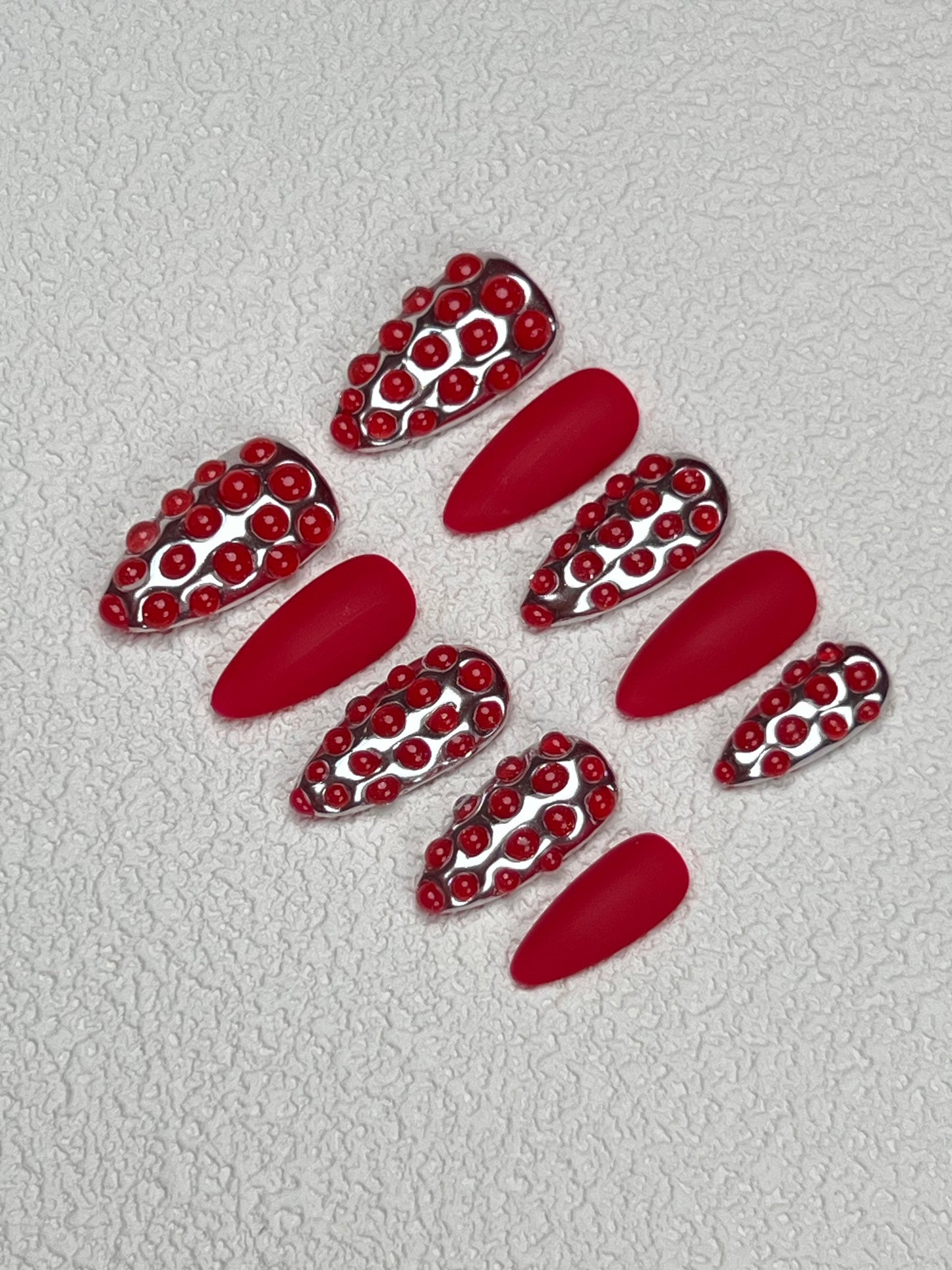 TrendTrap Nail Art Studio: Handcrafted High-End Press-Ons | Multiple Styles to Elevate Your Manicure Game