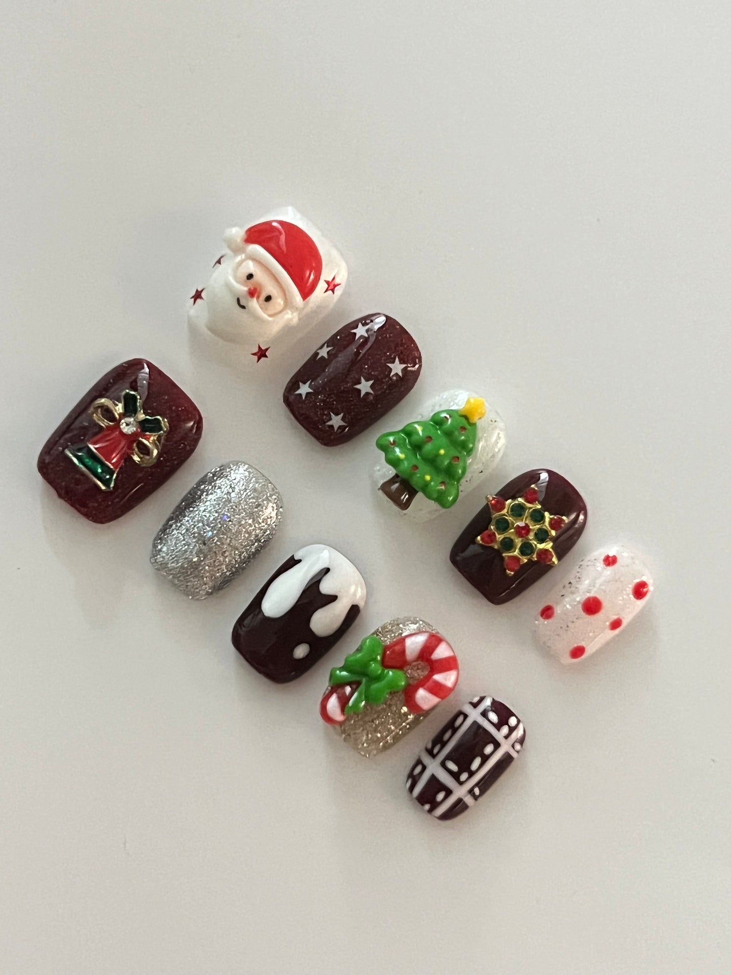 TrendTrap Nail Art Studio: Handcrafted High-End Press-Ons | Multiple Styles to Elevate Your Manicure Game