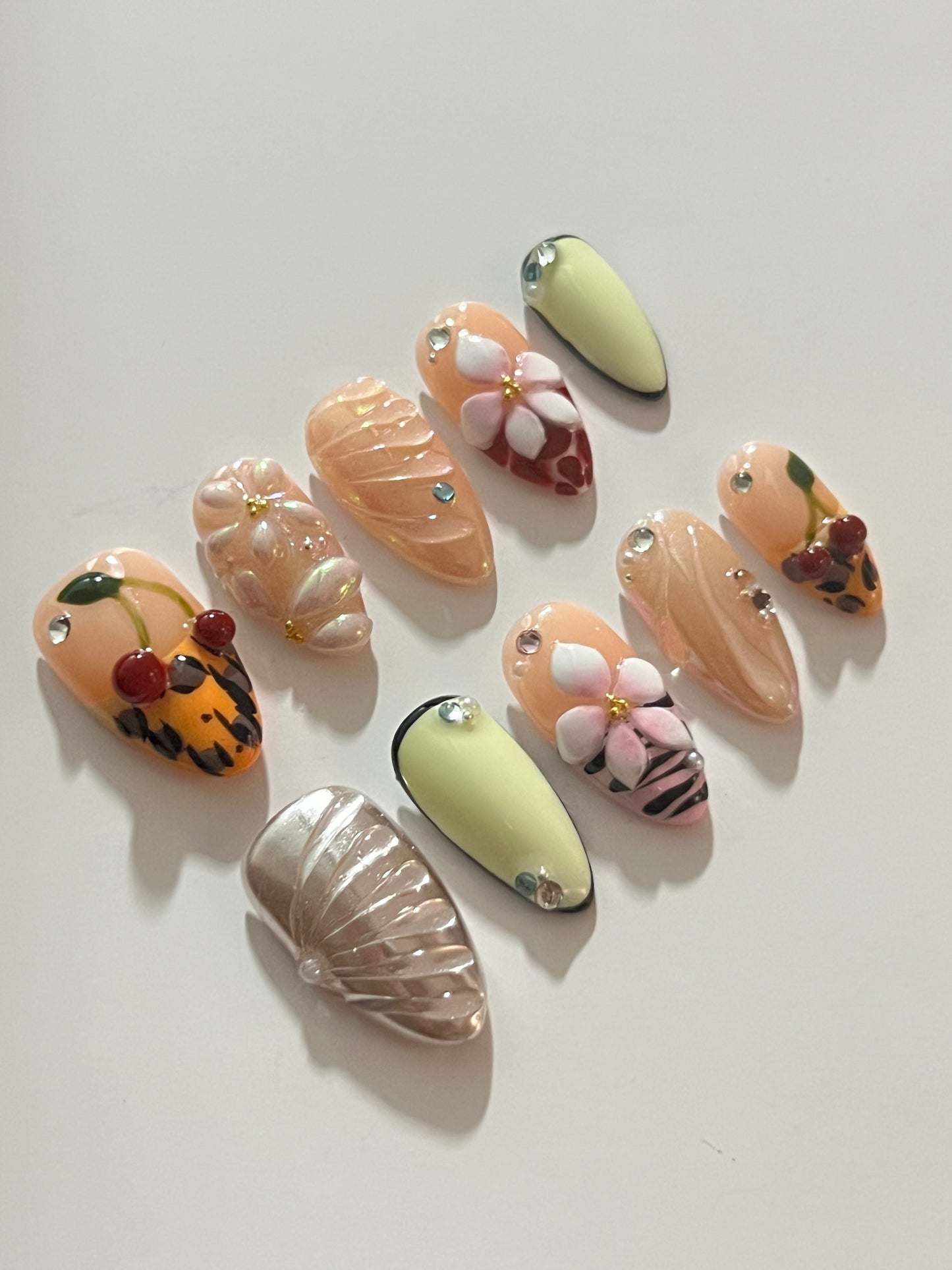TrendTrap Nail Art Studio: Handcrafted High-End Press-Ons | Multiple Styles to Elevate Your Manicure Game