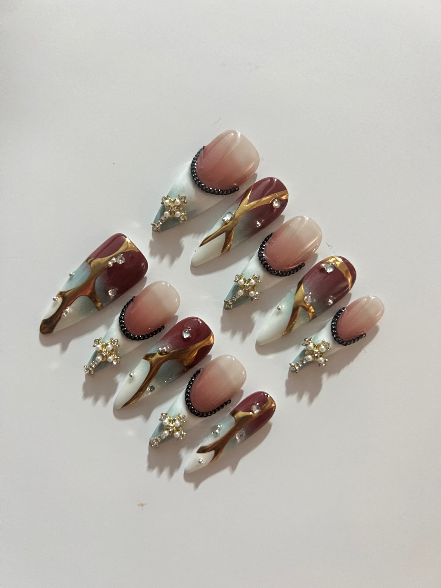 TrendTrap Nail Art Studio: Handcrafted High-End Press-Ons | Multiple Styles to Elevate Your Manicure Game