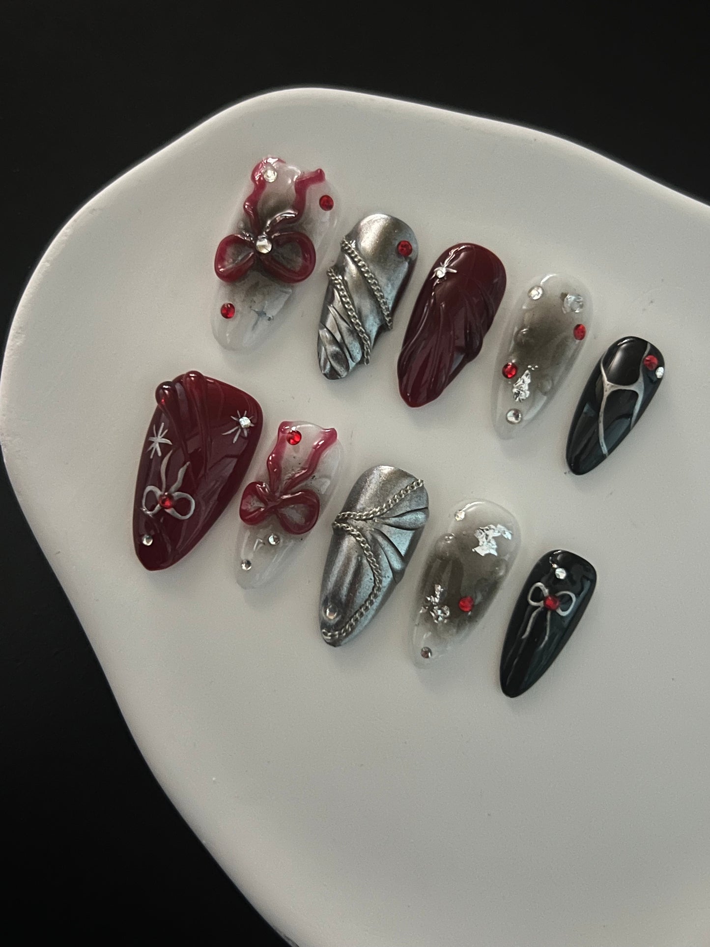 TrendTrap Nail Art Studio: Handcrafted High-End Press-Ons | Multiple Styles to Elevate Your Manicure Game