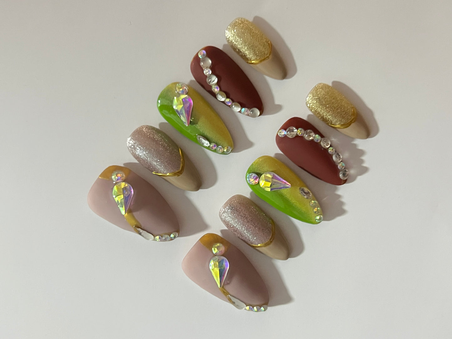 TrendTrap Nail Art Studio: Handcrafted High-End Press-Ons | Multiple Styles to Elevate Your Manicure Game