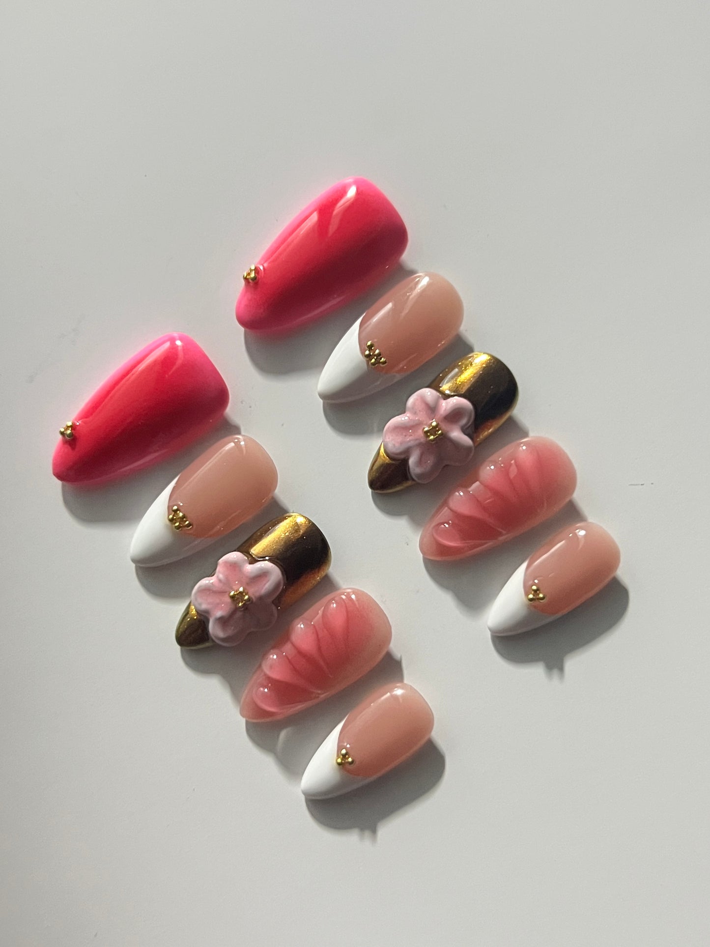 TrendTrap Nail Art Studio: Handcrafted High-End Press-Ons | Multiple Styles to Elevate Your Manicure Game