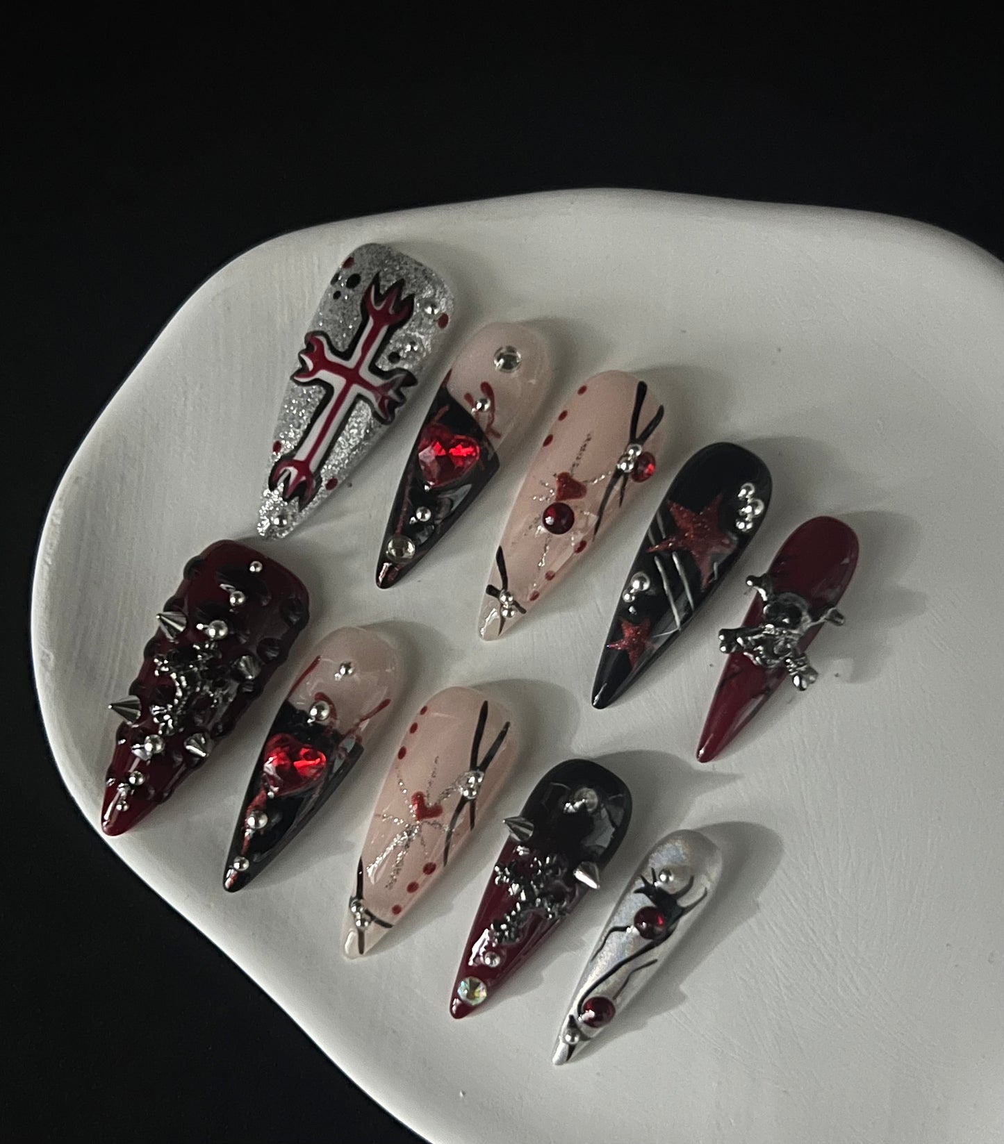 TrendTrap Nail Art Studio: Handcrafted High-End Press-Ons | Multiple Styles to Elevate Your Manicure Game
